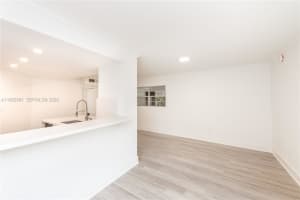 230 Sunrise Dr 1 Key Biscayne, FL 33149 - MLS#A11962591