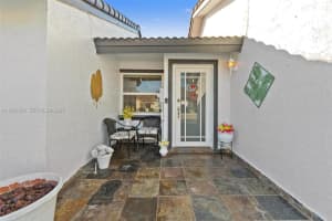 4816 Sw 145th Ave Miami, FL 33175 - MLS#A11962594