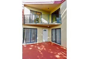 8329 Trent Ct Apt A Boca Raton, FL 33433 - MLS#A11962601