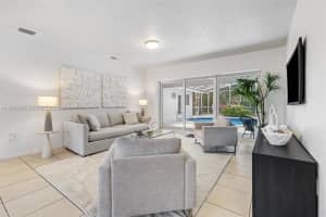 8260 Sw 133rd St Pinecrest, FL 33156 - MLS#A11962619