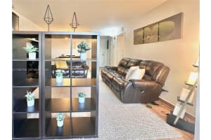 7135 Collins Ave APT 811, Miami Beach, FL 33141, - MLS#A11962708