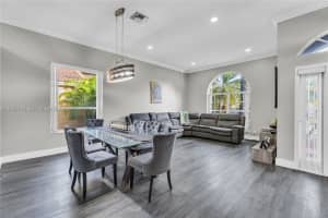 14325 Nw 14th Ct Pembroke Pines, FL 33028 - MLS#A11962719