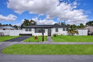 11751 Sw 168th Ter, Miami