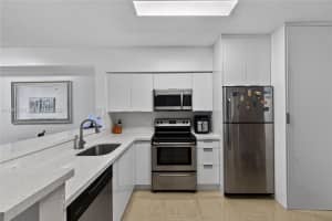 5091 Nw 7th St 703 Miami, FL 33126 - MLS#A11962745