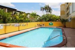 8320 8th St , Miami, FL 33126 - MLS#A11962793