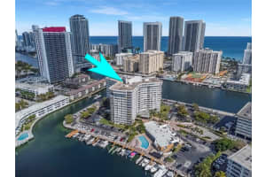 100 Golden Isles Dr 808, Hallandale Beach