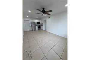830 Sw 6th St 3 Hallandale Beach, FL 33009 - MLS#A11962857