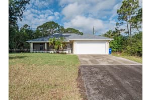 8265 97th Ave Vero Beach, FL 32967 - MLS#A11962859