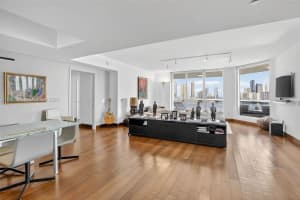 6000 Island Blvd 1208 Aventura, FL 33160 - Off Market