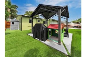 2730 Ne 16th Ave Pompano Beach, FL 33064 - MLS#A11962896