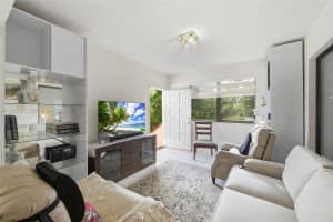 9208 Emerson Ave Surfside, FL 33154 - MLS#A11962901