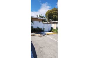 1025 Nw 3rd Ave 1 Fort Lauderdale, FL 33311 - MLS#A11962946