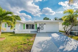 6810 Nw 74th Pl, Tamarac