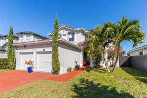 16605 Sw 55th Ter Miami, FL 33185 - MLS#A11962987