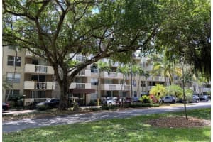 1800 Sans Souci Blvd 119, North Miami