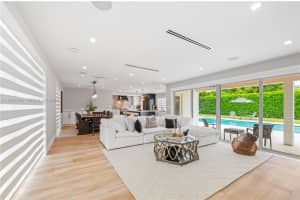 8605 Sw 162nd St Palmetto Bay, FL 33157 - MLS#A11963004