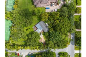 6701 Sw 115th St Pinecrest, FL 33156 Sold 02/20/26