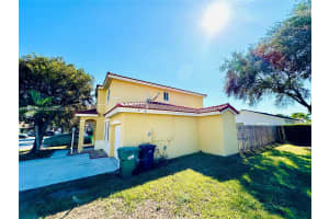 16534 Sw 97th Ter 16534 Miami, FL 33196 - MLS#A11963048