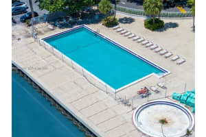 7441 Wayne Ave 9i Miami Beach, FL 33141 - MLS#A11963050