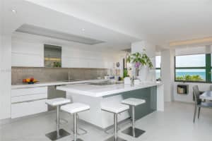 3 Grove Isle Dr C502 Miami, FL 33133 - MLS#A11963075