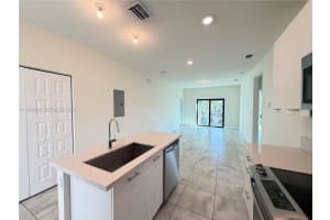 4640 Nw 84th Ave 47 Doral, FL 33166 - MLS#A11963099