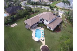 2750 E Jockey Cir E Davie, FL 33330 - MLS#A11963102