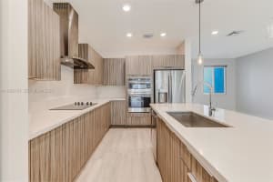 6675 Nw 102nd Path Doral, FL 33178 - MLS#A11963137