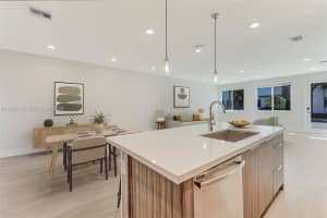 6675 Nw 102nd Path Doral, FL 33178 - MLS#A11963137