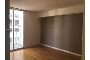 5085 NW 7th St APT 811, Miami, FL 33126, - MLS#A11963156