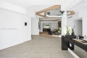 1961 S Oak Haven Cir Miami, FL 33179 - MLS#A11963179