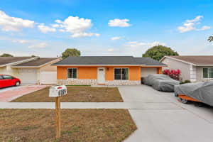 6189 Moonbeam Dr Lake Worth, FL 33463 - MLS#A11963203