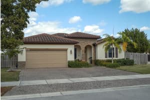 2597 Se 2nd St, Homestead