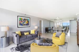 20505 E Country Club Dr APT 836, Aventura, FL 33180, - MLS#A11963272