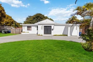 221 Ne 4th St, Hallandale Beach 221 Ne 4th St, Hallandale Beach