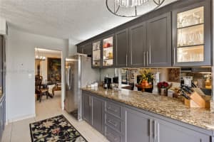 18151 Ne 31st Ct 701, Aventura