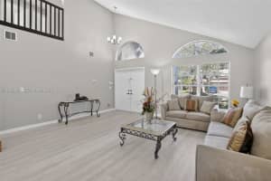 13224 Nw 12th St Pembroke Pines, FL 33028 - MLS#A11963334