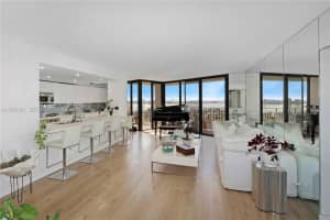 1000 Quayside Terrace 1608, Miami, Fl 33138, Miami