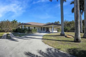 19955 Sw 186th St Miami, FL 33187 - MLS#A11963354
