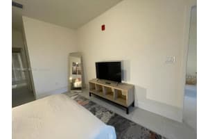 8167 Nw 41st St E-402 Doral, FL 33166 - MLS#A11963363