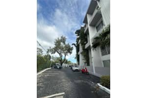 7801 Ne 4th Ct 101, Miami