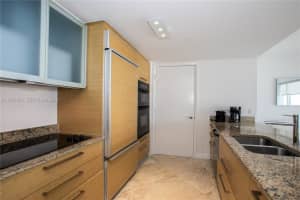 1830 S Ocean Dr 1907 Hallandale Beach, FL 33009 - MLS#A11963425