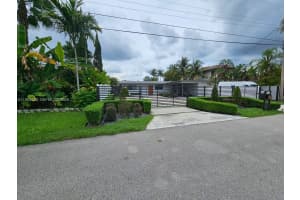 2543 Gulfstream Ln Fort Lauderdale, FL 33312 - MLS#A11963480