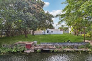 299 S Biscayne River Dr, Miami, FL 33169, - MLS#A11963494