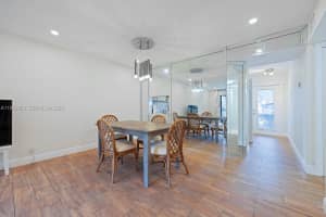 200 Gate Rd 102 Hollywood, FL 33024 - MLS#A11963563