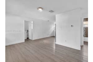 2512 Nw 9th Pl 2 Fort Lauderdale, FL 33311 - MLS#A11963578