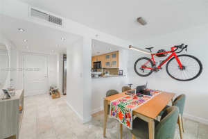 2101 Brickell Ave 2009 Miami, FL 33129 - MLS#A11963604