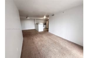 13800 Ne 3rd Ct 305 North Miami, FL 33161 - MLS#A11963614