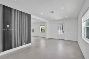 1010 N 16th Ave Hollywood, FL 33020 - MLS#A11963622