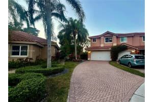 5772 Nw 127th Ter, Coral Springs
