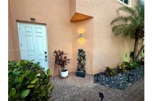 5772 Nw 127th Ter Coral Springs, FL 33076 - MLS#A11963629